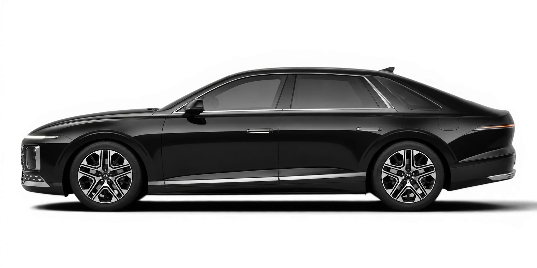 GRANDEUR GN7